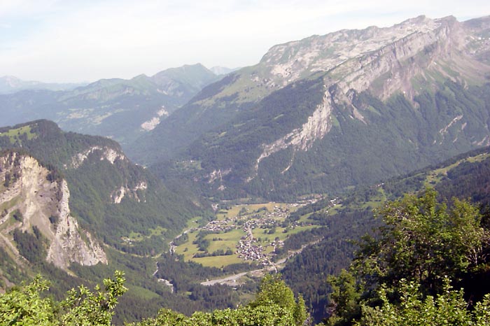 Fiz (48), Salvagny du collet d'Anterne, le 26 juin, 10h40