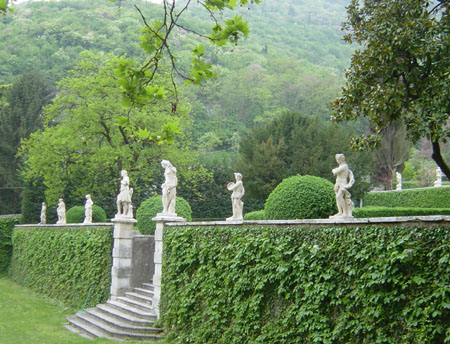 Costoz11